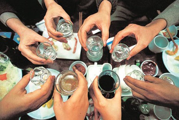 Văn hóa uống rượu của người Bắc ở Sài Gòn